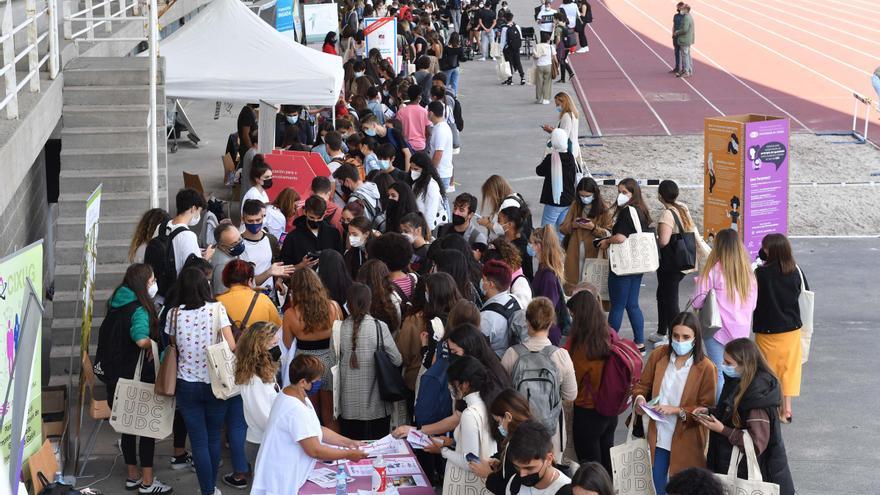 La bienvenida de la Universidade da Coruña a sus alumnos este jueves incluirá dos conciertos