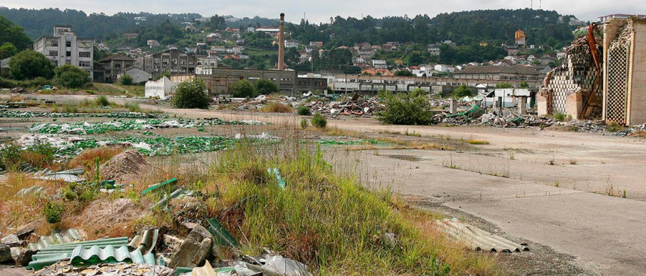 Terrenos de la antigua fábrica de GEA en Cabral. // FdV