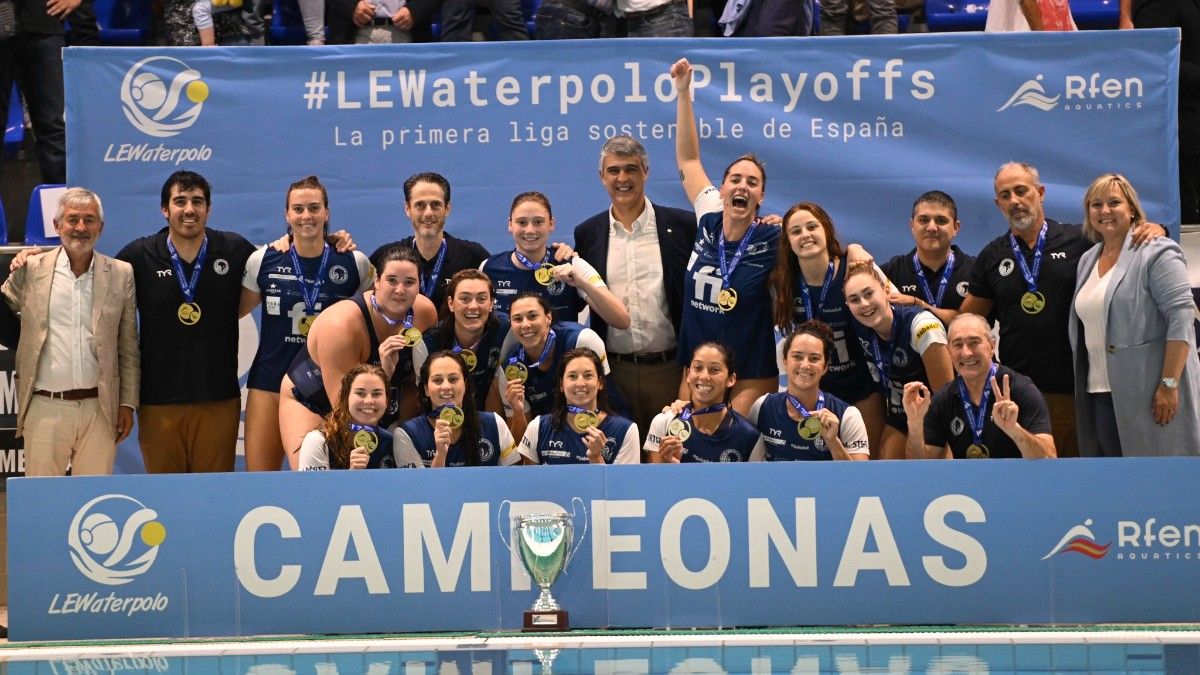El Astralpool CN Sabadell conquistó su vigésimo título de Liga al vencer por 10-6 al Assolim CN Mataró en el tercer y definitivo partido de la final de la División de Honor femenina