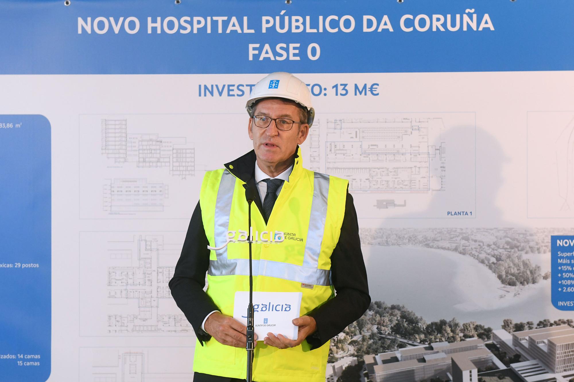 Feijóo y García Comesaña visitan las obras en el Hospital de A Coruña