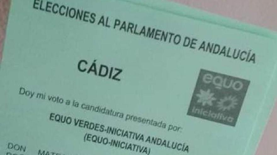 La falta de papeletas de Equo frenó la apertura de los colegios en Sanlúcar de Barrameda.