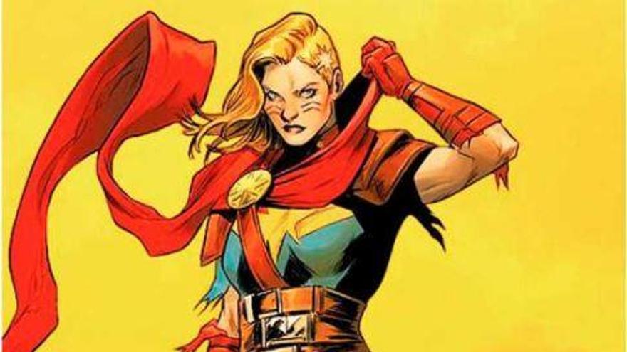 Así es Carol Danvers, o sea la Capitana Marvel de Carmen.