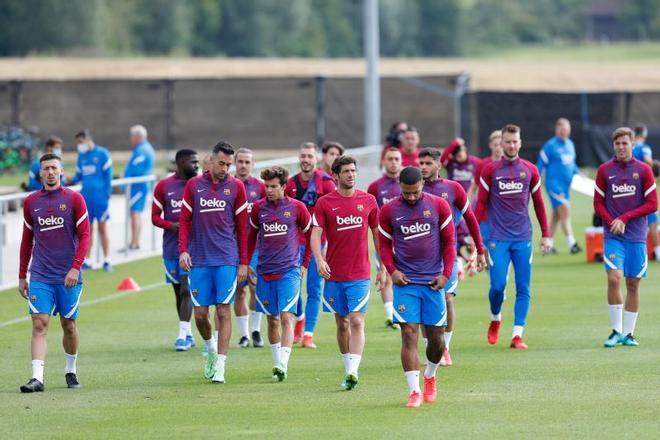 Las mejores imágenes del entrenamiento de hoy del Barça en Alemania