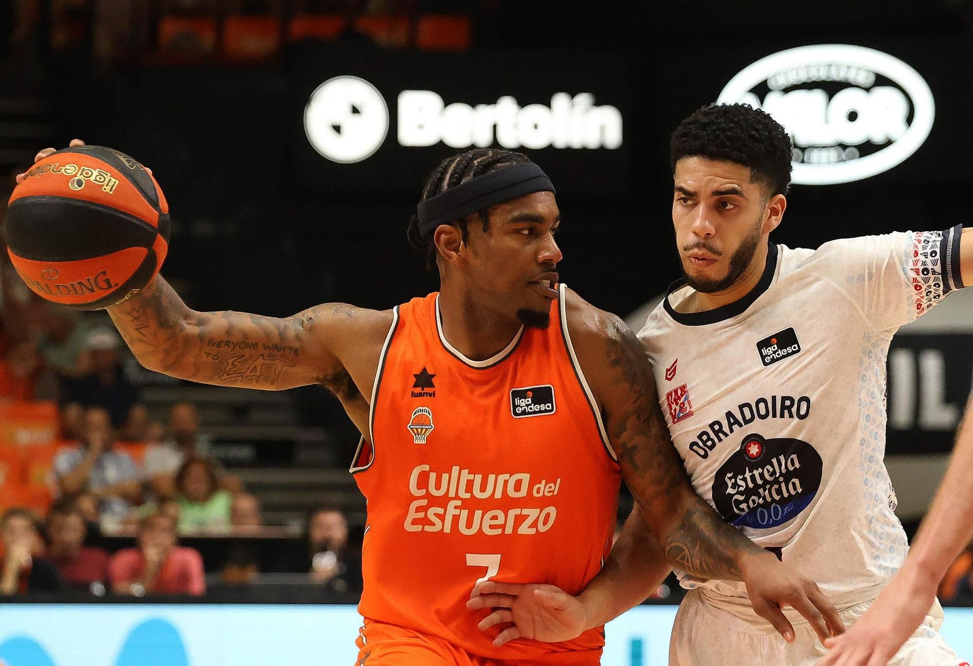 Las imágenes del Valencia Basket vs Monbus Obradoiro