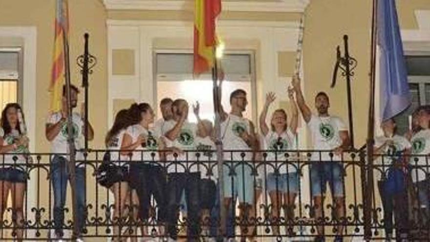 Arrancan las Fiestas Mayores con el Xupinazo desde el balcón del consistorio