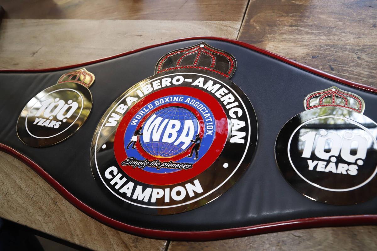 A.J.González Córdoba Presentación de la gala de Rafa Lozano Jr. Padre e hijo boxeo