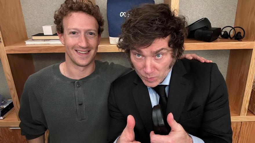 Milei se hace selfies con Mark Zuckerberg mientras arrecian las críticas por desentender los problemas de Argentina