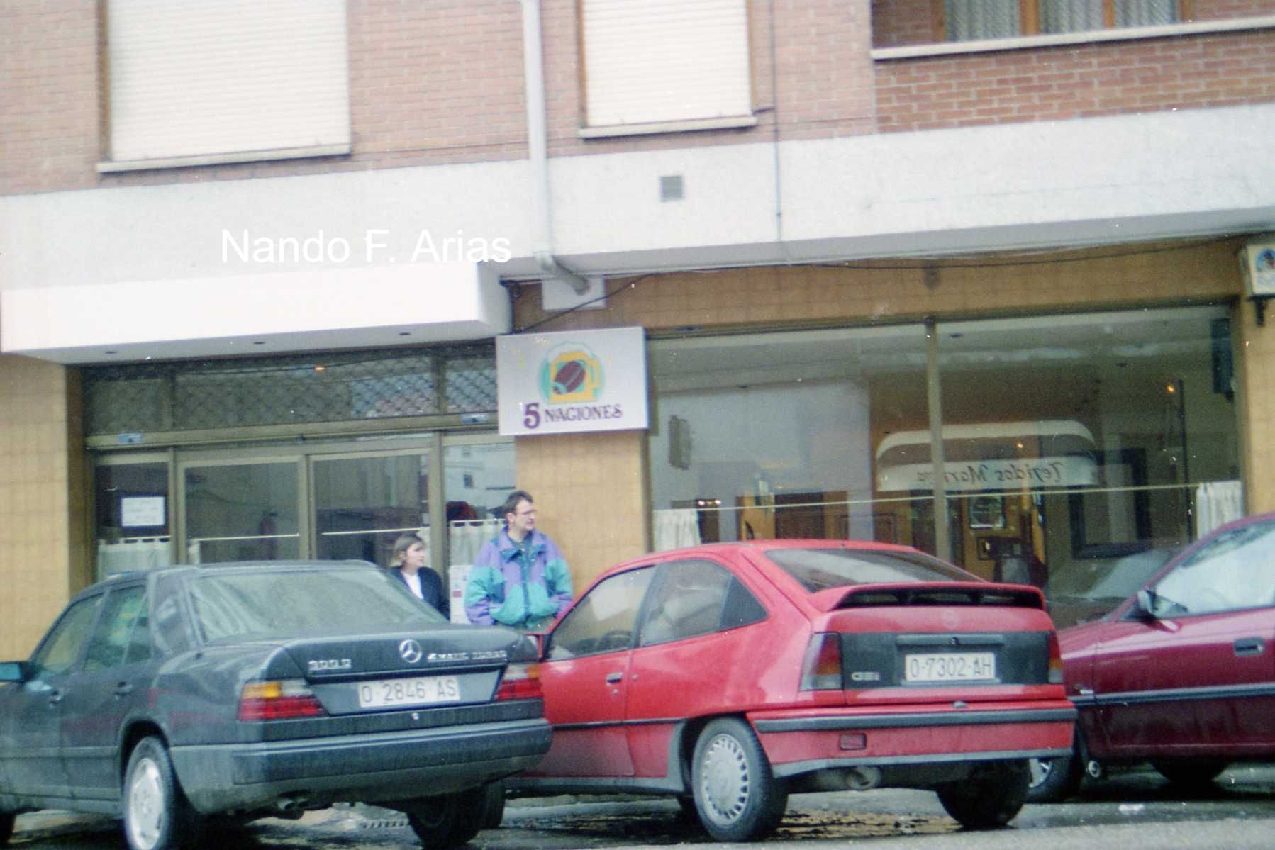 En imágenes, los locales míticos de finales de siglo en Grado