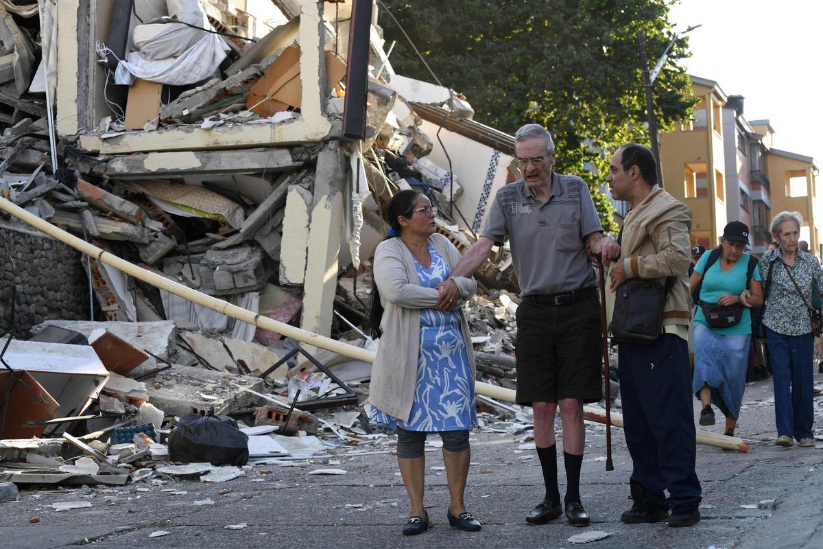 Colombia busca a supervivientes del terremoto