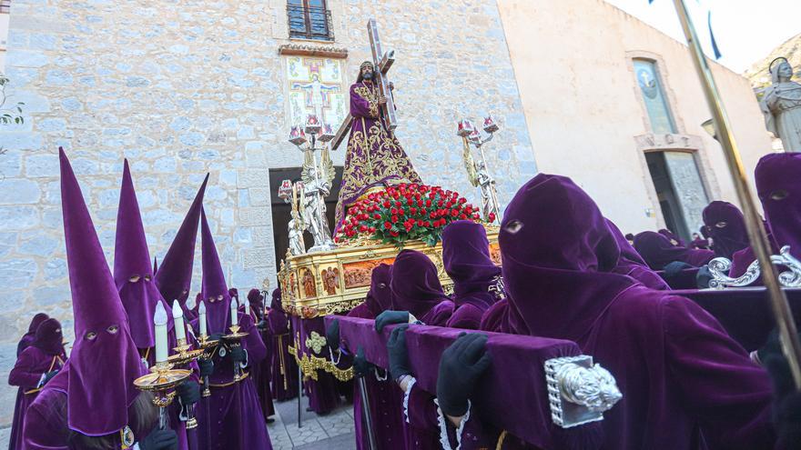 Así han sido las procesiones de Miércoles Santo en Orihuela