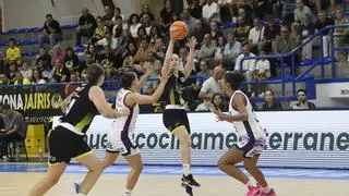 El Hozono Global Jairis convierte las dudas en un vendaval ante el Ferrol