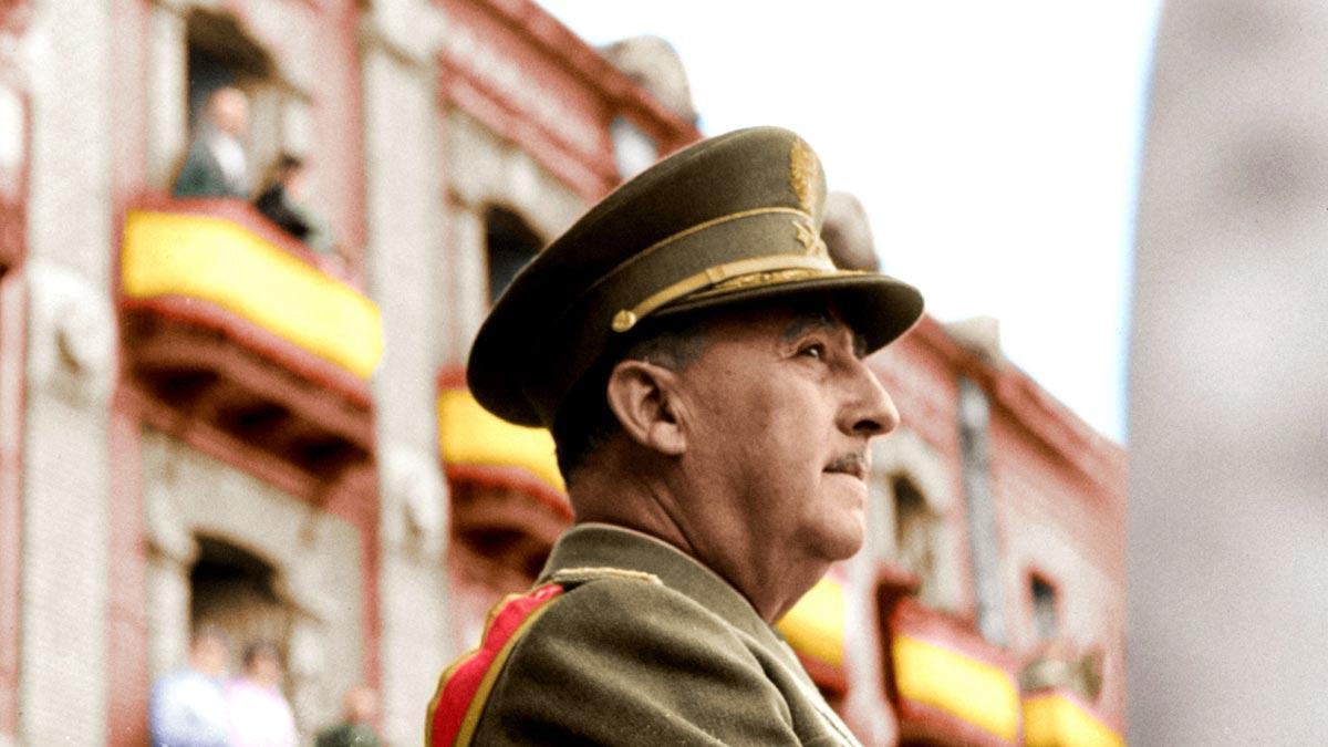 Tráiler de la serie documental ’España después de la guerra: el franquismo en color’.