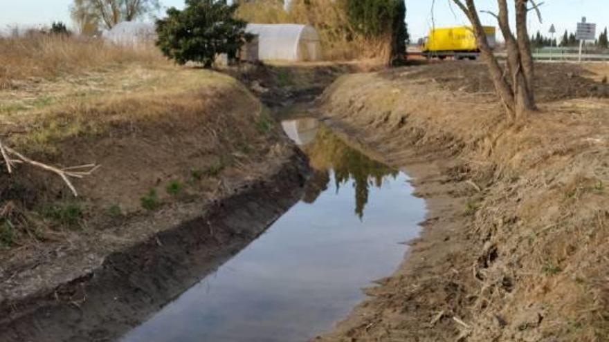 Ullà Finalitza la neteja d&#039;un tram de 400 metres del rec Madral