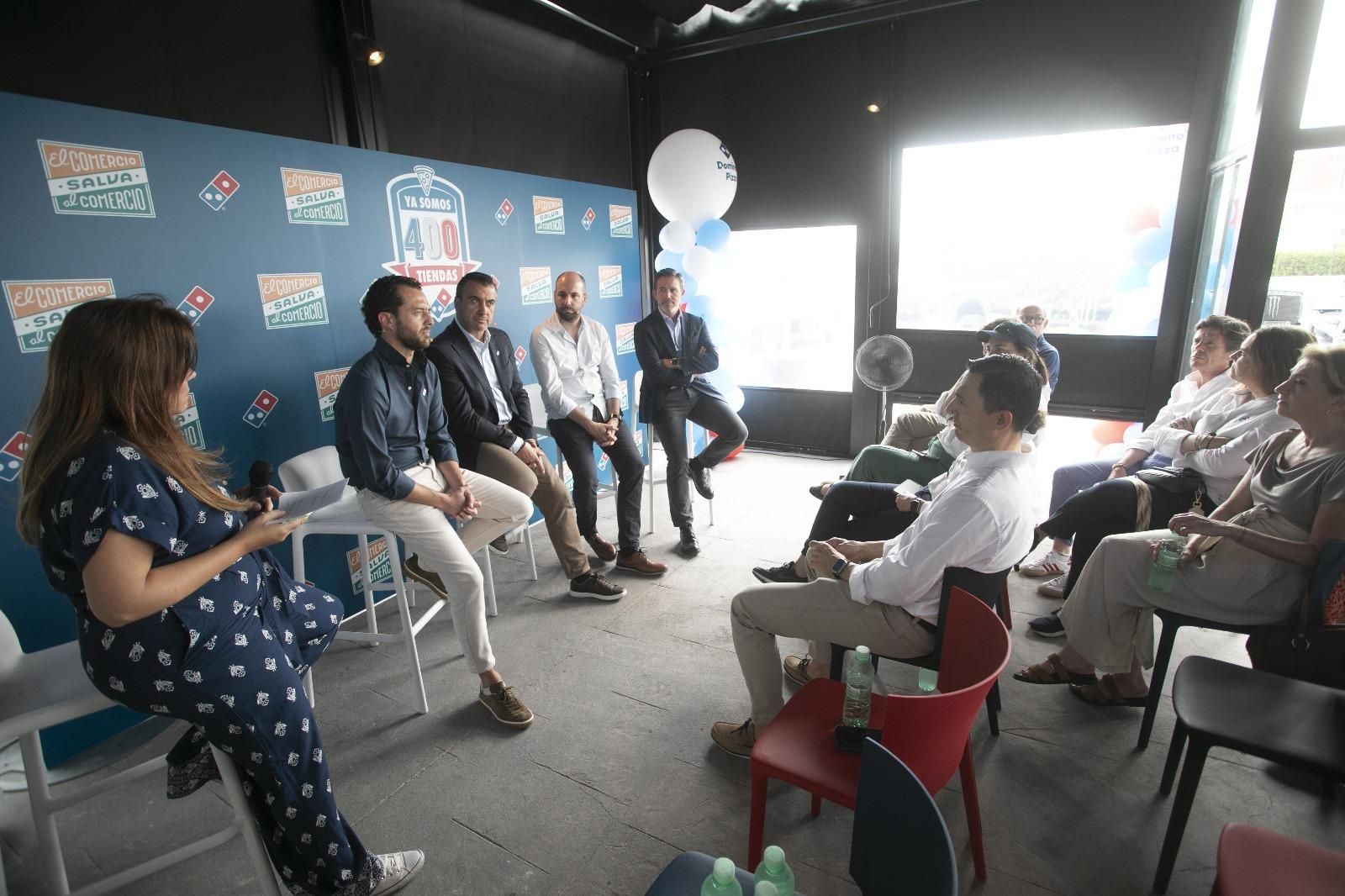 Inauguración de la nueva tiena de Domino's Pizza en València