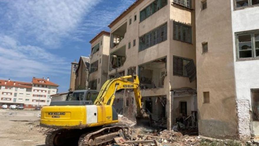 Muere un trabajador en las obras de demolición de un edificio en Calatayud