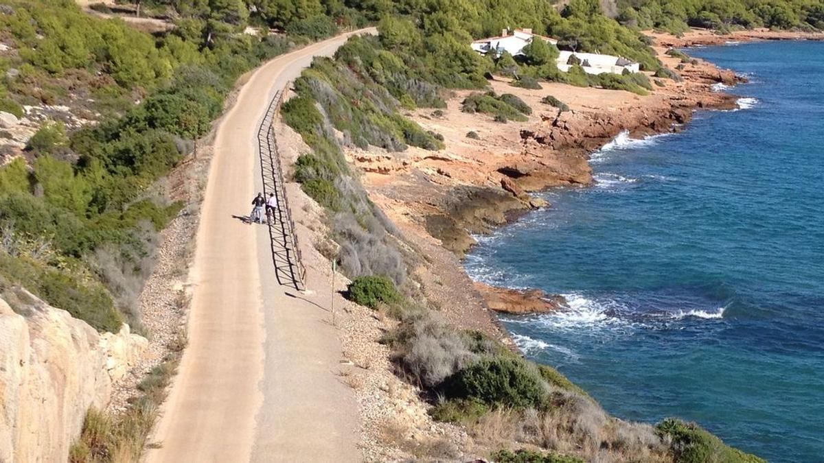 Imagen de la Vía Verde, uno de los recorridos preferidos por los senderistas en Benicàssim.
