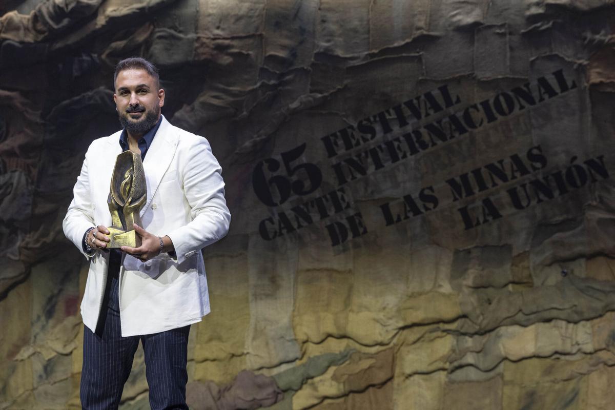 El cantaor flamenco de Córdoba, Rafael Plantón Heredia, 'Rafa del Calli', ganador de la Lámpara Minera de la 65 edición del Festival Internacional del Cante de las Minas.