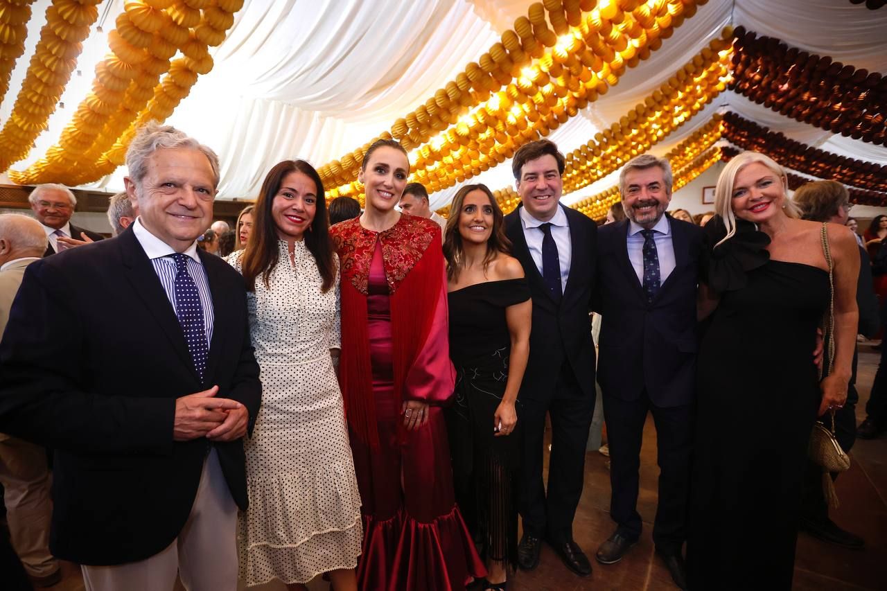 La recepción oficial del Ayuntamiento de Córdoba en el incio de la Feria 2025, en imágenes