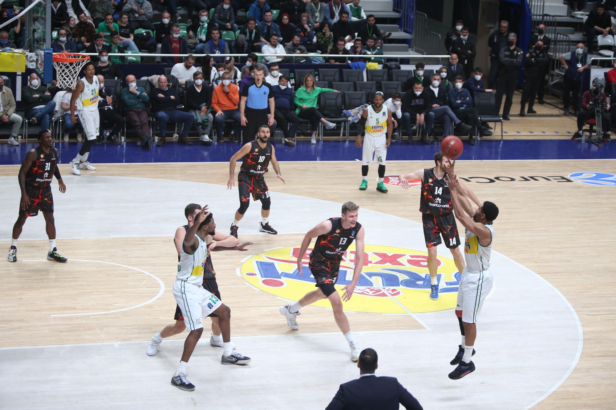 Frutti Extra Bursaspor (74) - CB Gran Canaria (85)