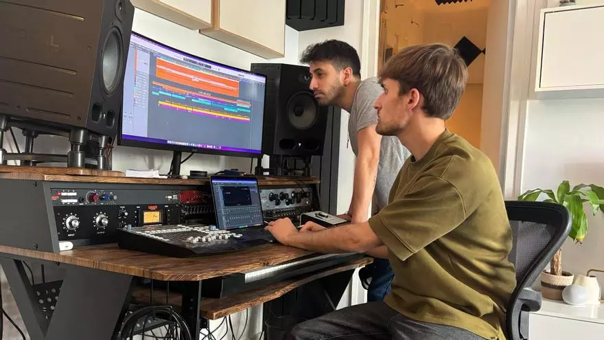 Los músicos volvieron al papel y boli para componer durante el apagón: "Tuvo un punto de mágico"