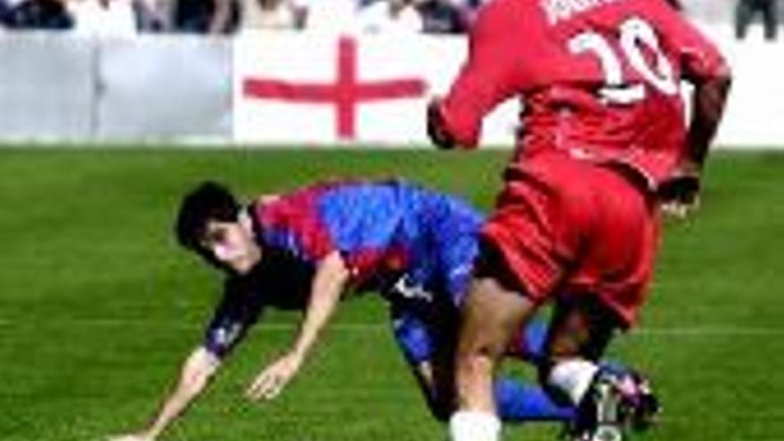 La zurda de Quique Martín da la victoria al Salamanca ante el Levante