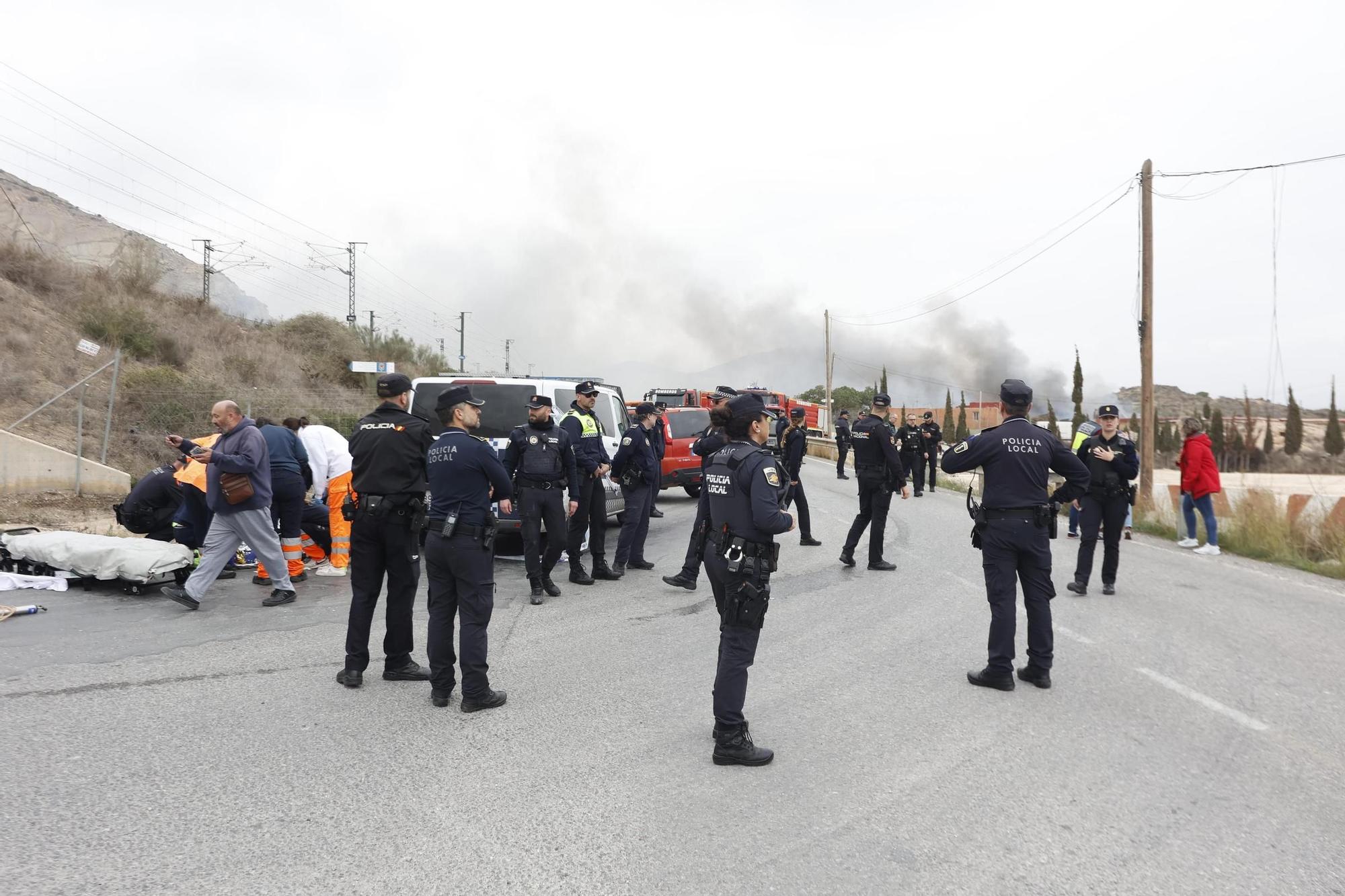 Grave explosión en la pirotecnia Hermanos Sirvent en Fontcalent, Alicante
