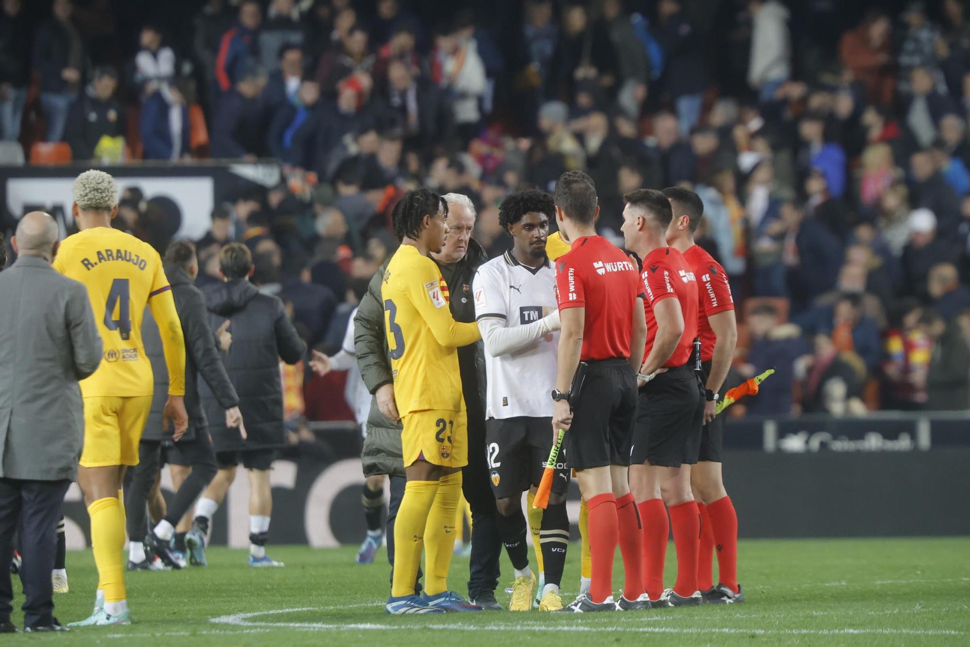 Valencia - Barça en imágenes