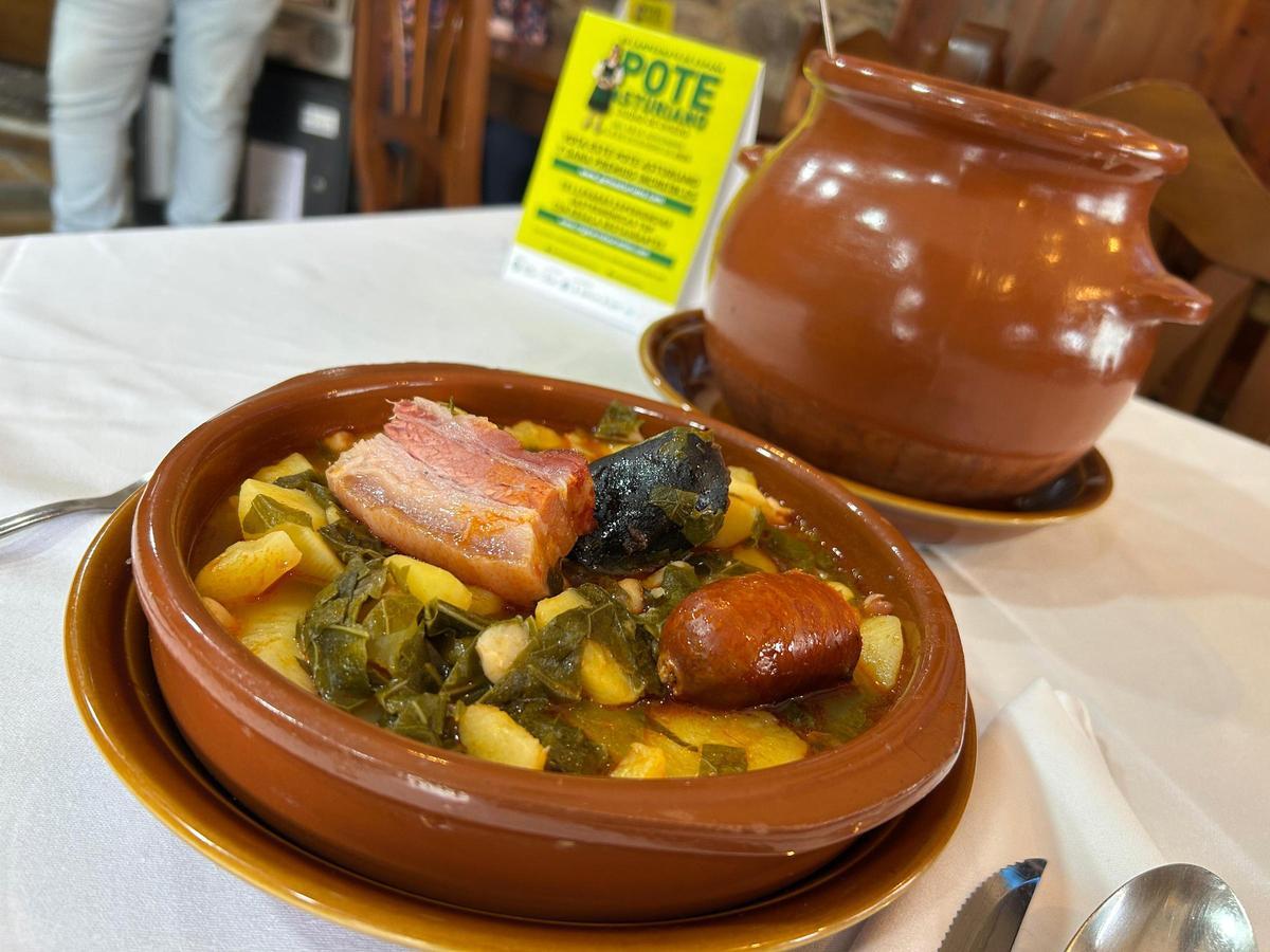 El pote asturiano de El Rincón de Salas.