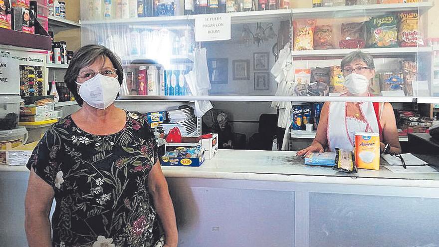 Juanita Rebollo, en la tienda Dulce Aranda.