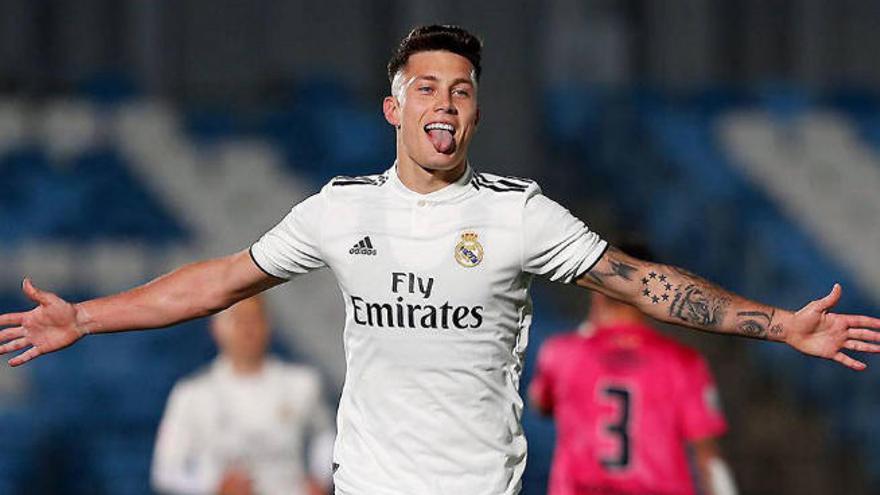 Cristo celebra un gol con el Castilla. Hizo 21 y añadió otro con el primer equipo.