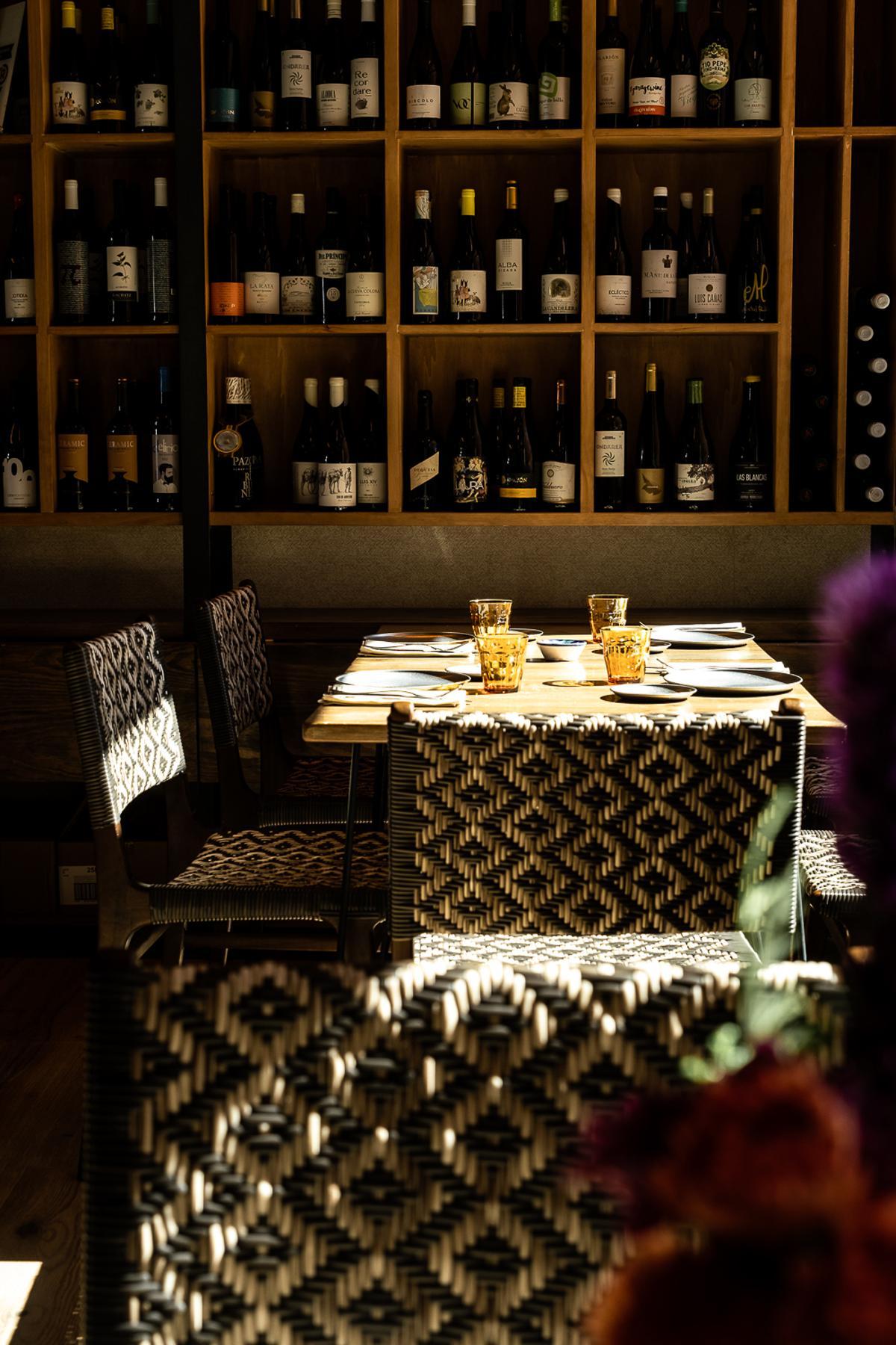 El restaurante Uskar cuenta con una amplia variedad de vinos de 212 tipos de uvas distintas, todas ellas plantadas en España.