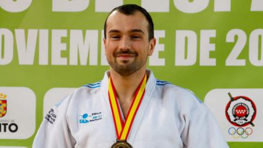 Guillermo Cadenas | LOC