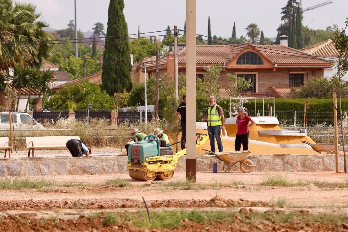 Trabajos en el parque de la Arruzafilla.