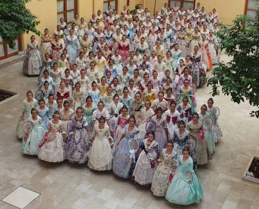 Las falleras de 2017, 2018 y 2019, en la Batalla de Flores