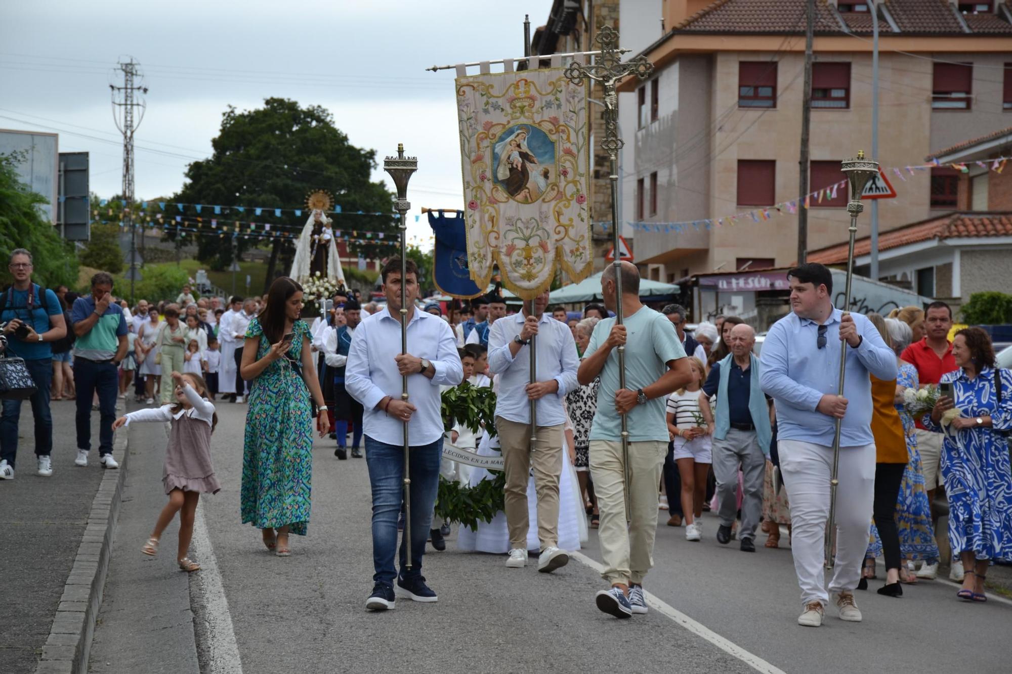 Lastres celebró la Virgen del Carmen