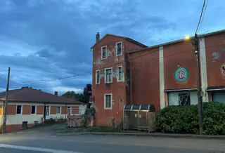 De cervecería a vivienda con servicios comunes para mayores en San Tirso
