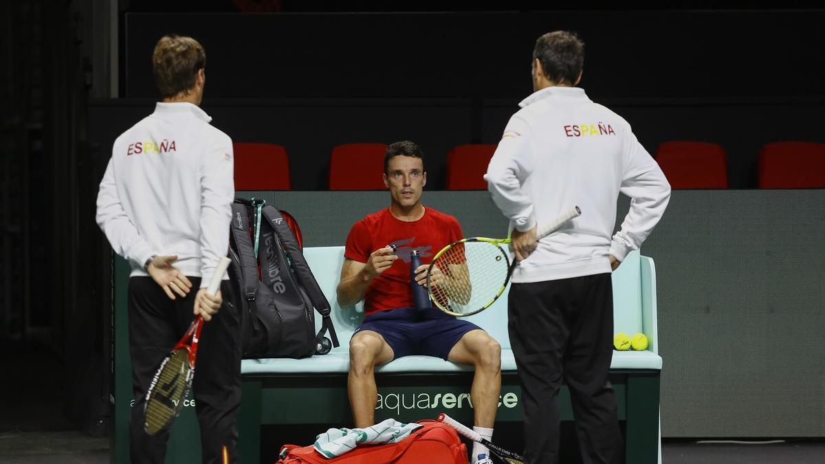 Roberto Bautista, en el último entrenamiento de España