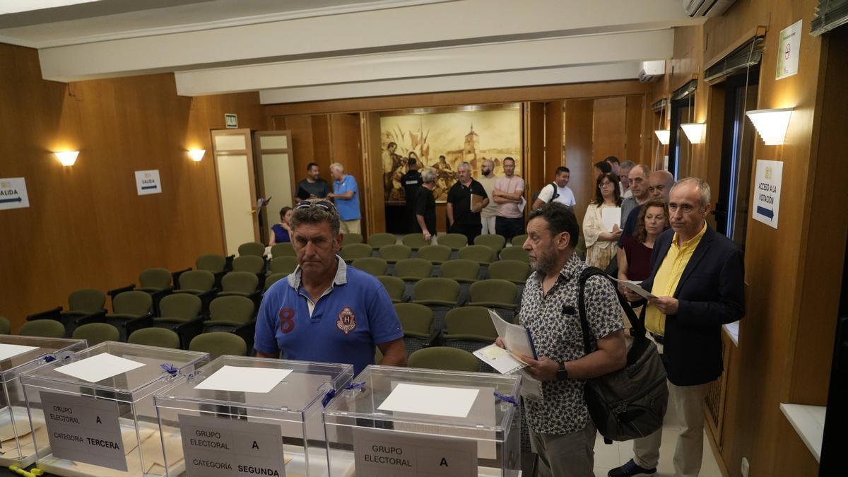 Votaciones elecciones cámara de comercio