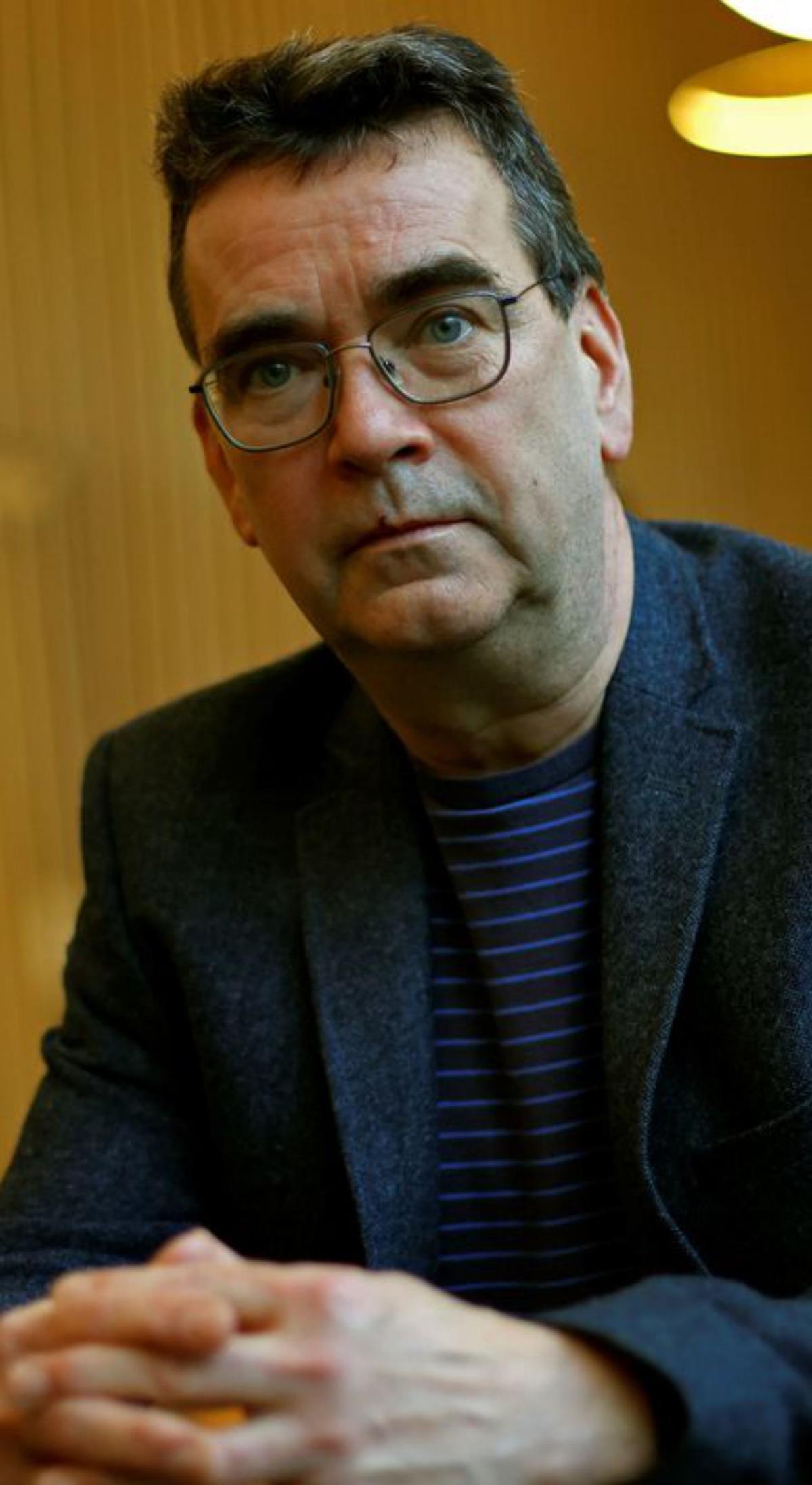 Mick Herron conquereix el premi Pepe Carvalho de novel·la negra