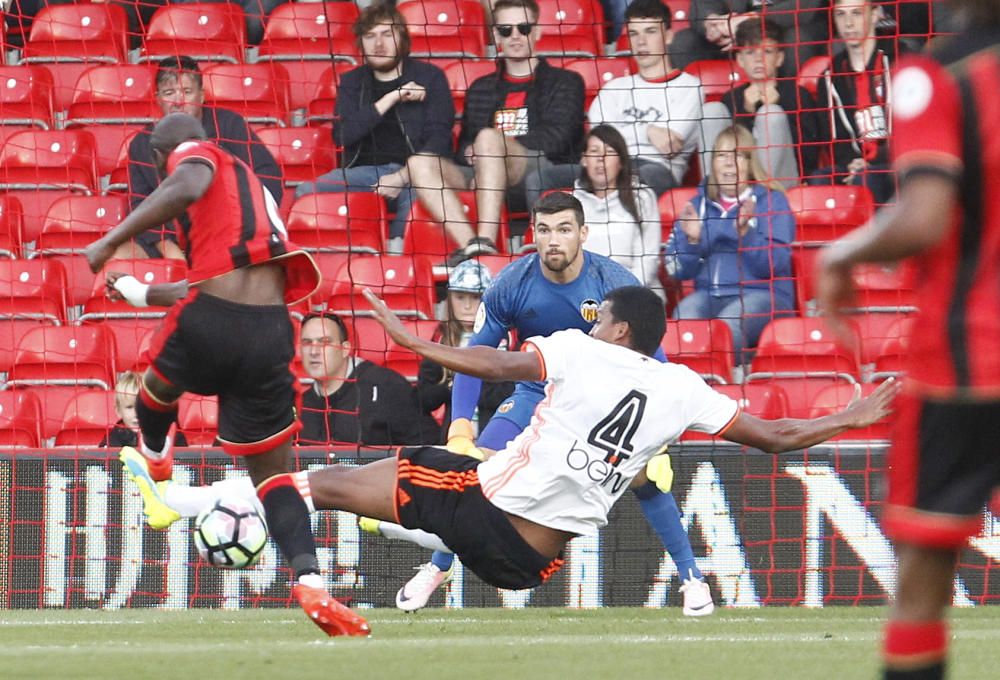 Las mejores imágenes del Bournemouth - Valencia de pretemporada