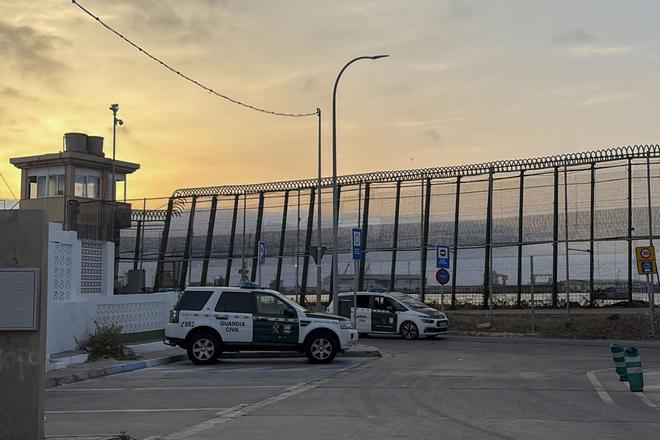 Francia ordena reforzar el control de la frontera con España por la llegada masiva de migrantes a Ceuta