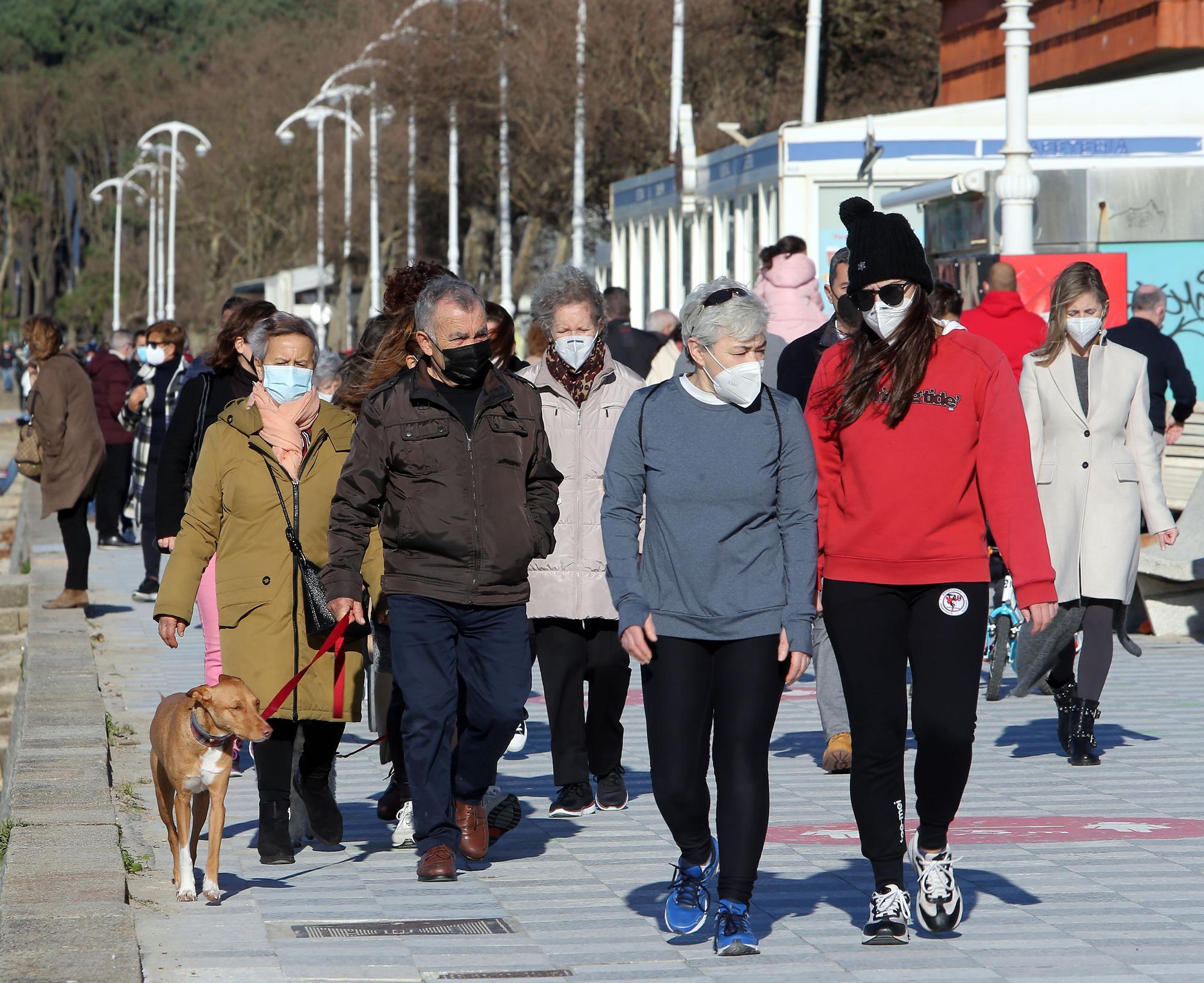 Vigo disfruta del día de Navidad al Sol