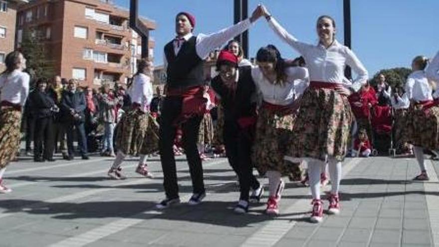 Les caramelles de Callús amb les singulars ballestes.