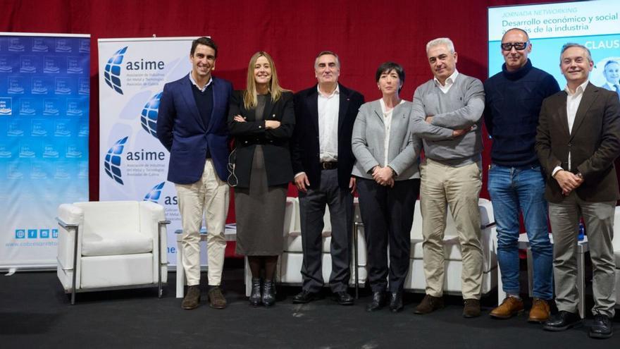 Participantes en la jornada organizada por Asime y Cobre San Rafael en O Pino.  |  E. C.