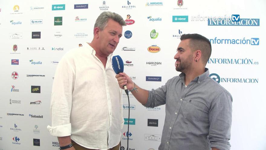 Vicente Martínez visita el Racó de Información TV