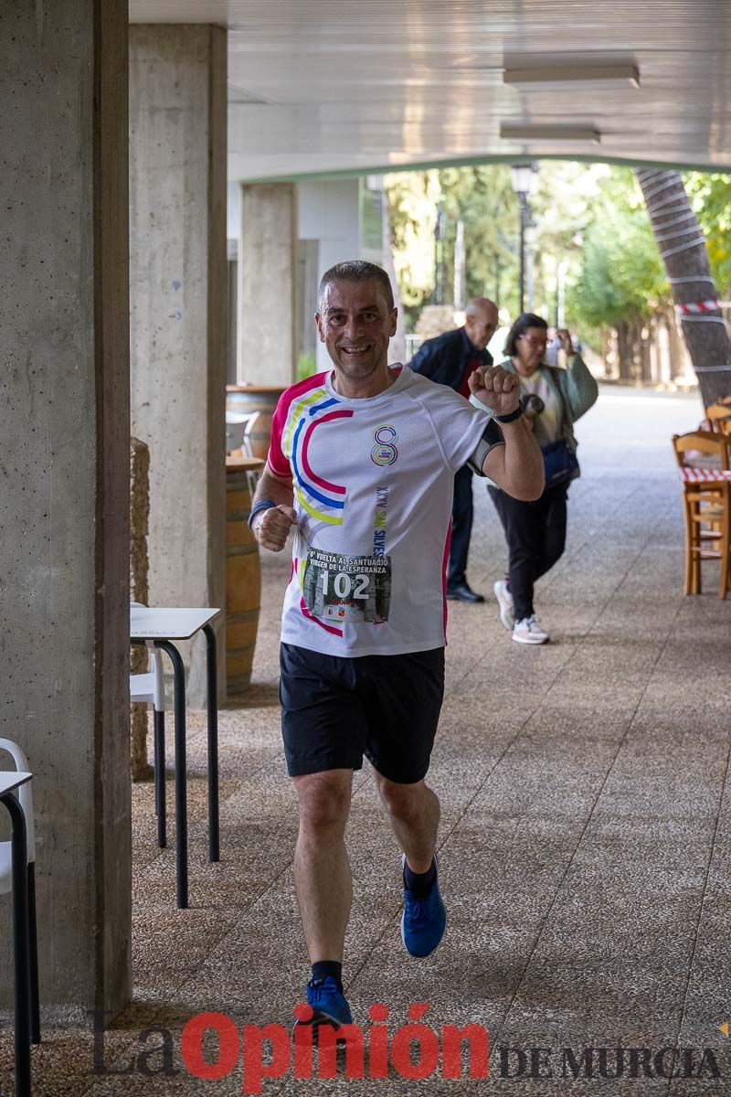 Carrera 'Vuelta al Santuario Virgen de la Esperanza' en Calasparra (corredores)