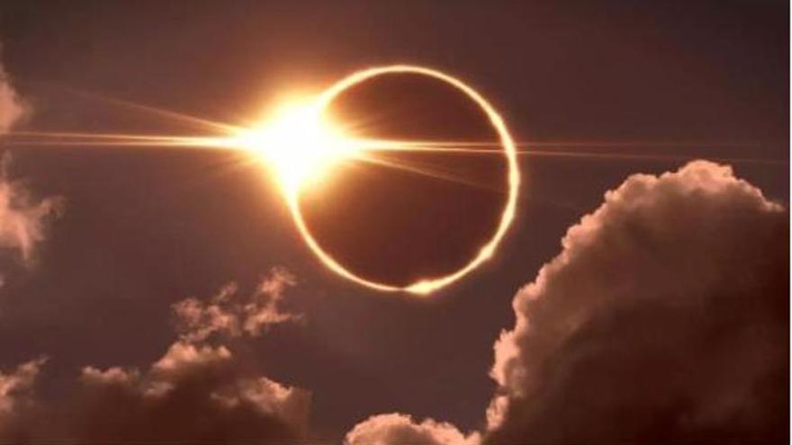 Sanidad recomienda utilizar gafas homologadas para observar el eclipse sin dañar la vista.