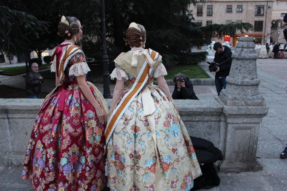 El viaje de la fallera mayor y la corte a Salamanca para el Extra de Fallas de Levante-EMV