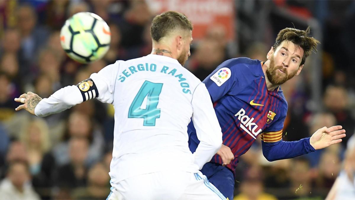 Sergio Ramos durante el Barça-Real Madrid de la Liga 2017/18