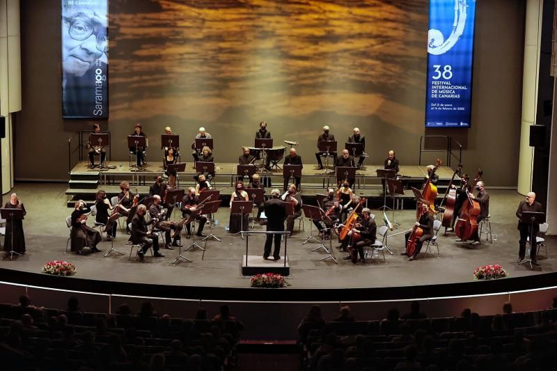 Jordi Saval y la Orquesta de las Naciones